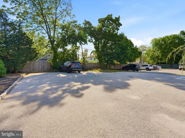 1008 N PROVIDENCE RD, Media, PA 19063