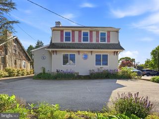 1008 N PROVIDENCE RD, Media, PA 19063