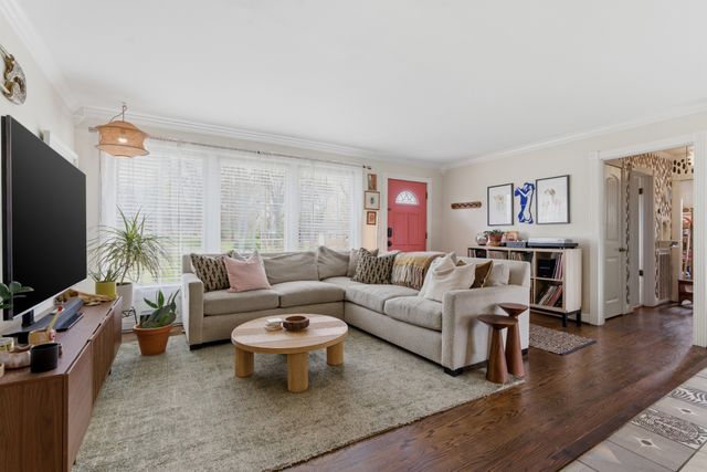 2835 Twin Lawn Dr, Nashville, TN 37214