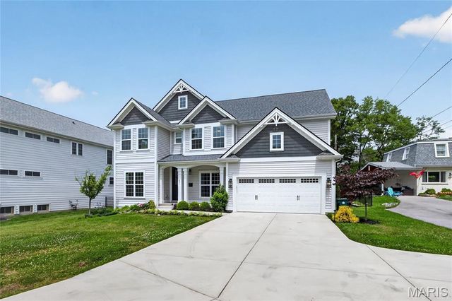 651 W Adams Avenue, Kirkwood, MO 63122