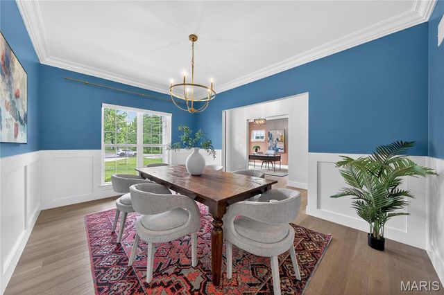 651 W Adams Avenue, Kirkwood, MO 63122
