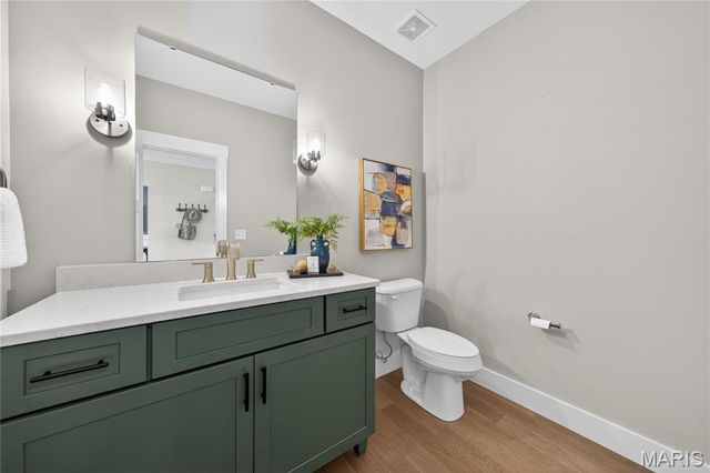 651 W Adams Avenue, Kirkwood, MO 63122