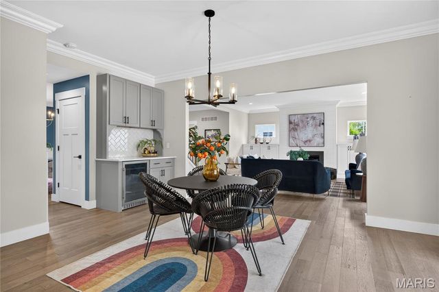 651 W Adams Avenue, Kirkwood, MO 63122
