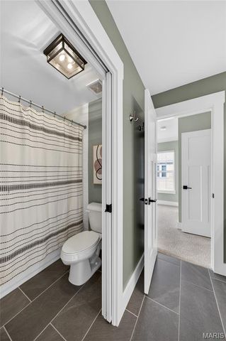 651 W Adams Avenue, Kirkwood, MO 63122