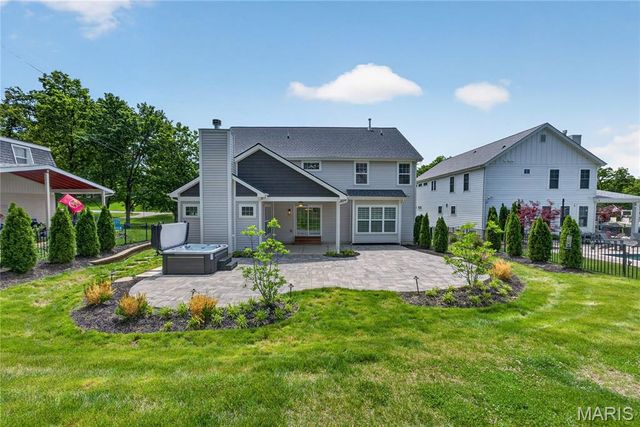 651 W Adams Avenue, Kirkwood, MO 63122