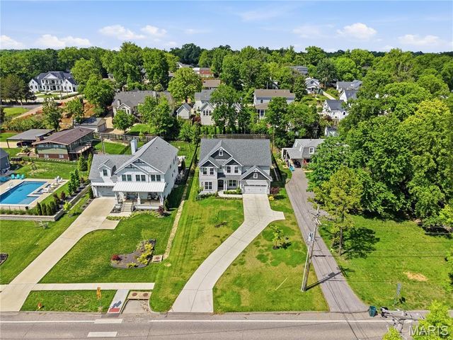 651 W Adams Avenue, Kirkwood, MO 63122