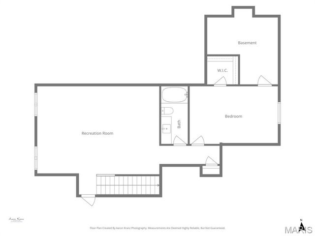 651 W Adams Avenue, Kirkwood, MO 63122