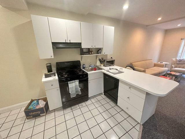 550 E 3rd St, Boston, MA 02127