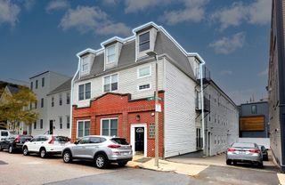 550 E 3rd St, Boston, MA 02127