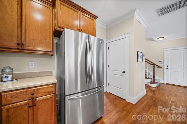 718 Kingsley Way, Belmont, NC 28012