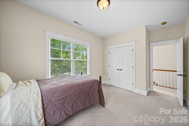 718 Kingsley Way, Belmont, NC 28012
