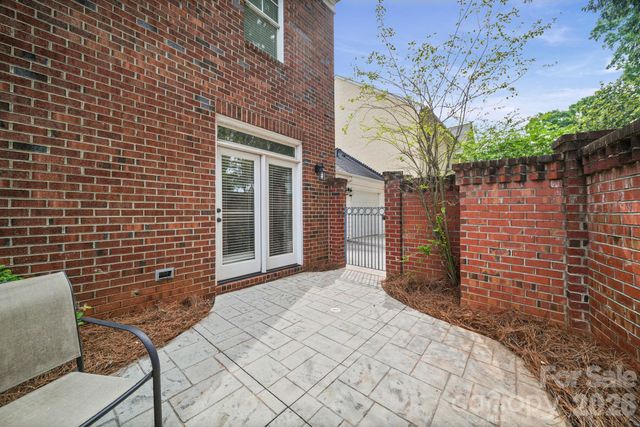 718 Kingsley Way, Belmont, NC 28012