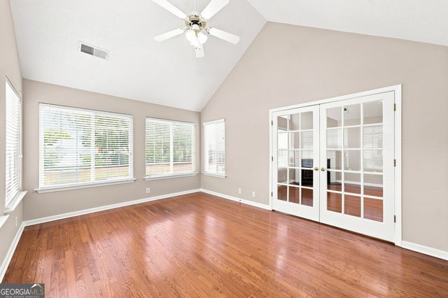 3204 Village Lane, Roswell, GA 30075