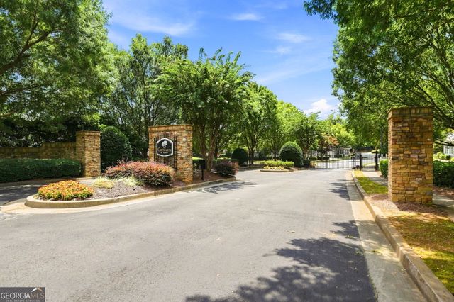 3204 Village Lane, Roswell, GA 30075