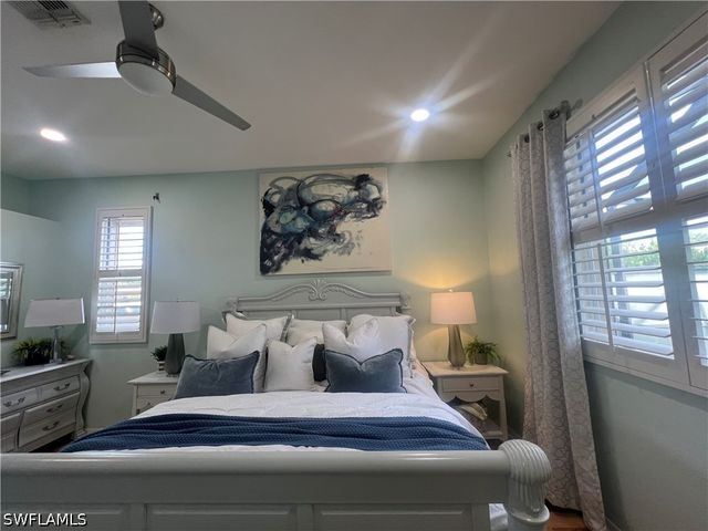 173 Palmetto Dunes CIR, Naples, FL 34113