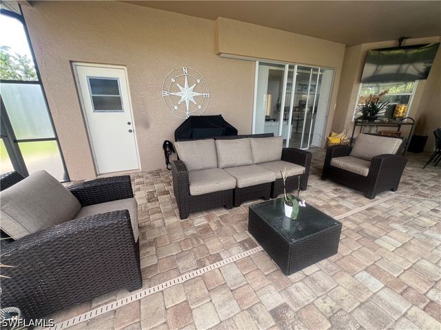 173 Palmetto Dunes CIR, Naples, FL 34113