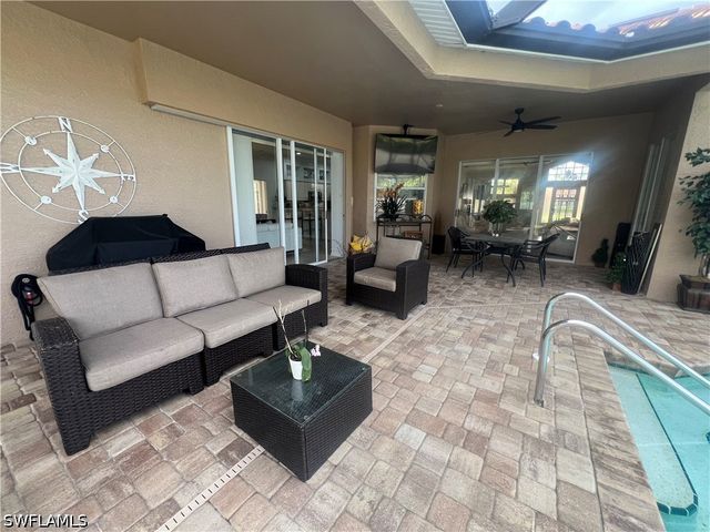 173 Palmetto Dunes CIR, Naples, FL 34113