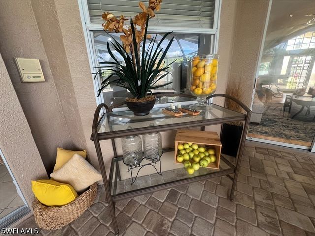 173 Palmetto Dunes CIR, Naples, FL 34113