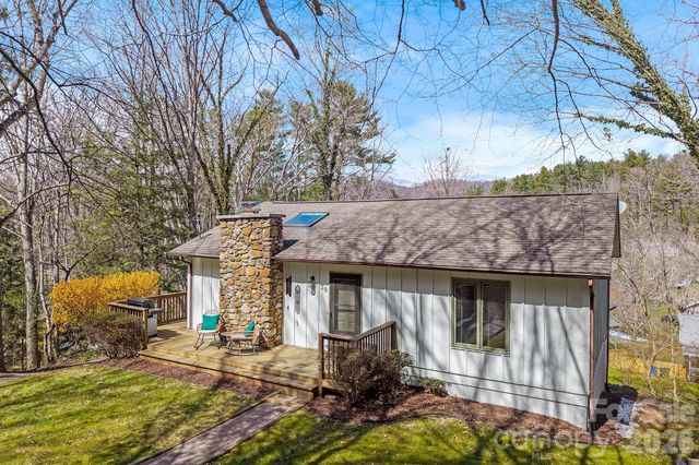 39 Spooks Branch Extension, Asheville, NC 28804