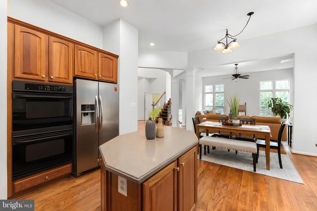 15428 DUCKLING PL, Woodbridge, VA 22191
