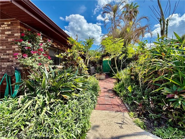 603 Lake Blue Drive, Lake Placid, FL 33852