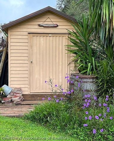 603 Lake Blue Drive, Lake Placid, FL 33852