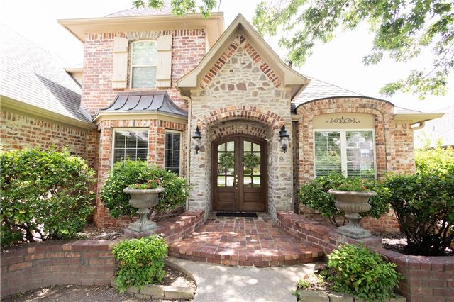 5401 S 44th Street, Rogers, AR 72758
