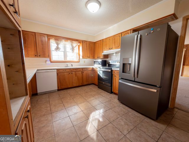 105 Edgewood Road, Glennville, GA 30427