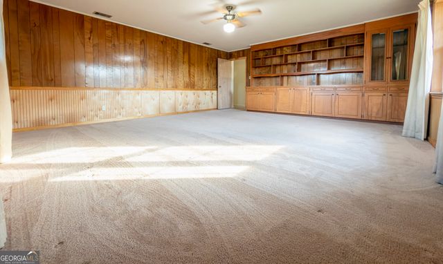105 Edgewood Road, Glennville, GA 30427