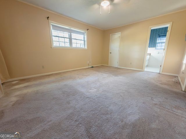 105 Edgewood Road, Glennville, GA 30427