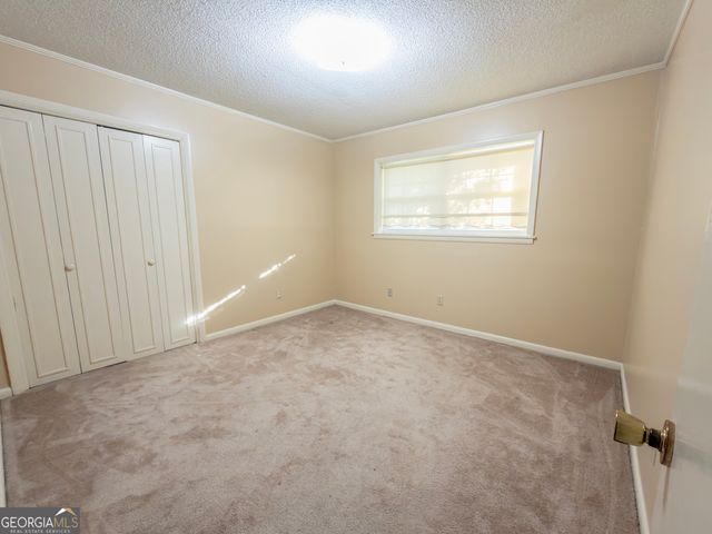 105 Edgewood Road, Glennville, GA 30427