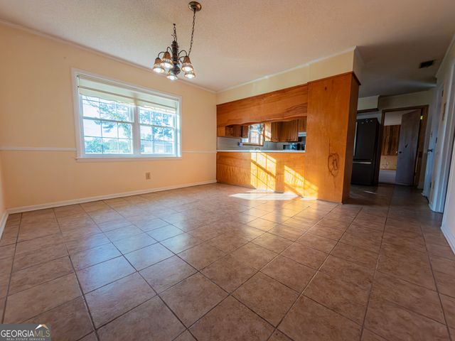 105 Edgewood Road, Glennville, GA 30427