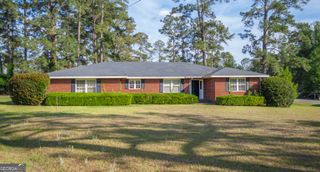 105 Edgewood Road, Glennville, GA 30427