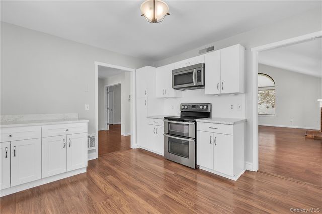 504 Heritage Hills B, Somers, NY 10589