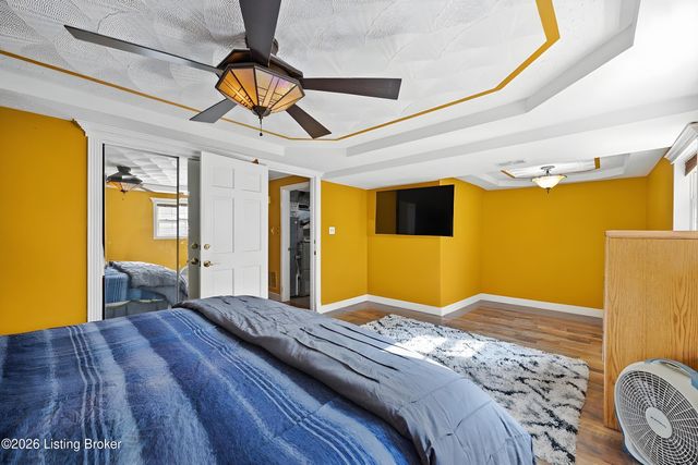 1033 Clayborne Rd, Louisville, KY 40214