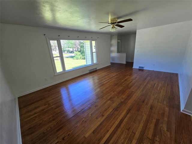 5002 GRUBB Road, Erie, PA 16506