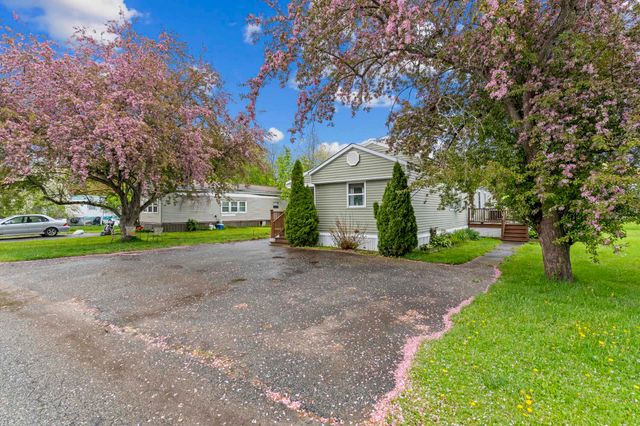 53 Hilton Avenue, Exeter, NH 03833