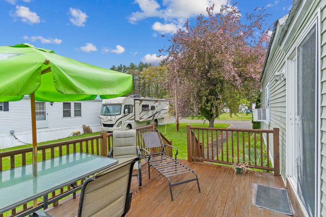 53 Hilton Avenue, Exeter, NH 03833