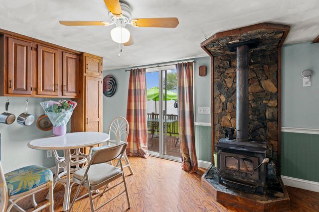53 Hilton Avenue, Exeter, NH 03833