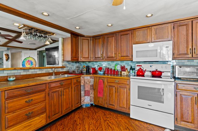 53 Hilton Avenue, Exeter, NH 03833