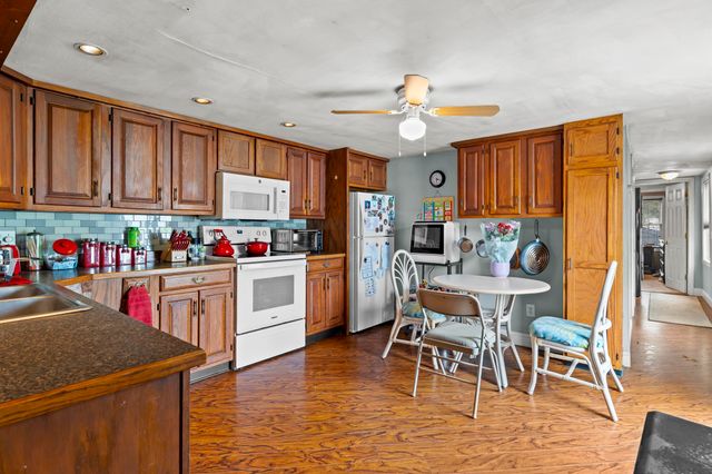 53 Hilton Avenue, Exeter, NH 03833