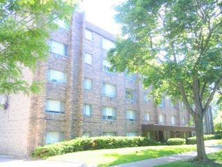 1775 W Highland Avenue 108, Chicago, IL 60660
