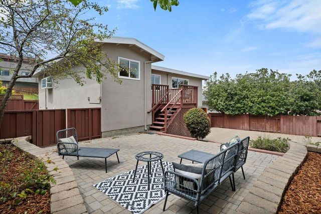 930 Glenview Drive, San Bruno, CA 94066
