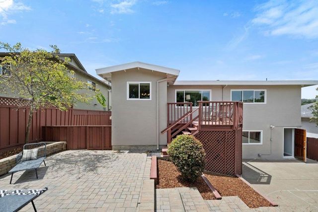 930 Glenview Drive, San Bruno, CA 94066