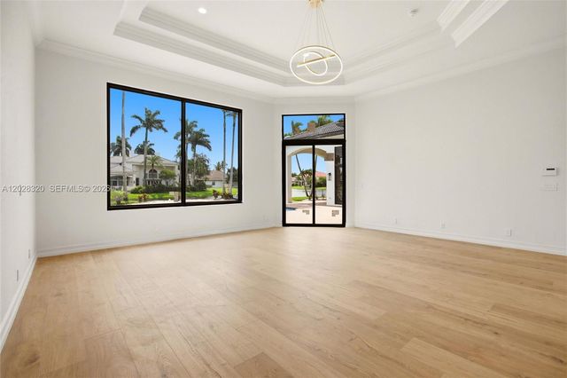 3250 W Stonebrook Circle, Davie, FL 33330