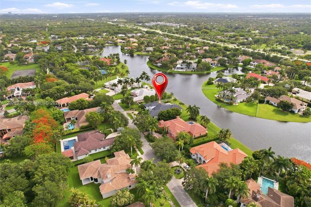 3250 W Stonebrook Circle, Davie, FL 33330