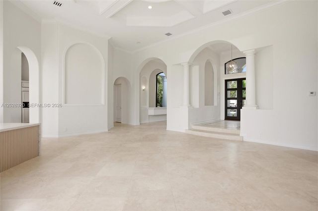 3250 W Stonebrook Circle, Davie, FL 33330