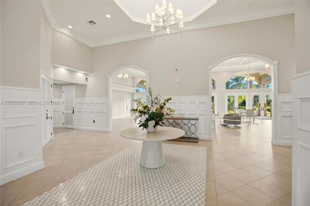 3250 W Stonebrook Circle, Davie, FL 33330