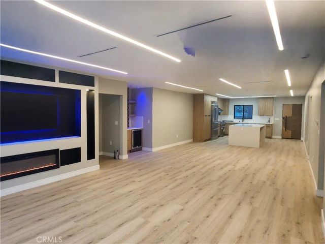 20522 Sherman Way, Winnetka, CA 91306