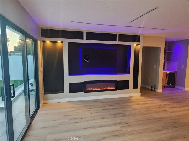 20522 Sherman Way, Winnetka, CA 91306